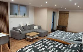 Underground Apartament